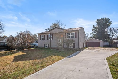5641 Larch Dr, Jackson, MI, 49201-8821 | Card Image