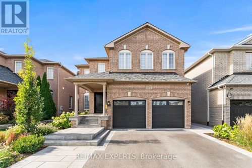 192 Forest Fountain Drive, Vaughan (Sonoma Heights), ON, L4H1P2 | Card Image