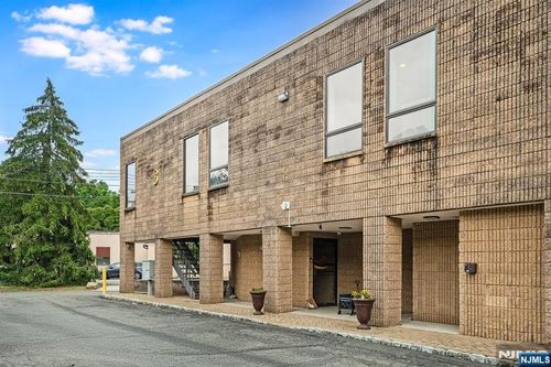 ste-a-3 Tice Rd, Franklin Lakes, NJ, 07417-1326 | Card Image