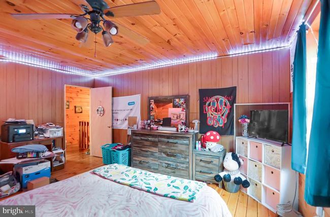 1245 Thompson Hollow Ln, House other with 3 bedrooms, 2 bathrooms and null parking in HONEY GROVE PA | Image 10