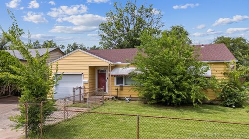 4015 43rd St, Tulsa, OK, 74107-6329 | Card Image