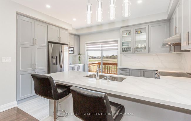 3 Dalbeattie Dr, House attached with 4 bedrooms, 3 bathrooms and 1 parking in Brampton ON | Image 13
