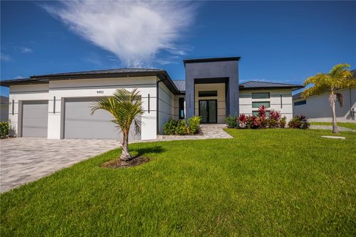 9493 St Paul Dr, PORT CHARLOTTE, FL, 33981-3249 | Card Image