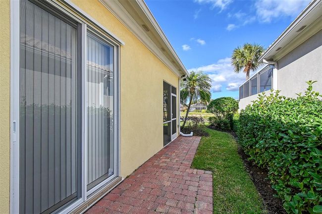 5759 Benevento Dr, House other with 3 bedrooms, 3 bathrooms and null parking in SARASOTA FL | Image 46