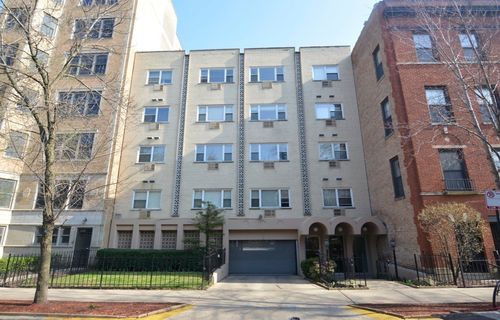 305-619 W Stratford Pl, Chicago, IL, 60657-2641 | Card Image