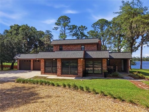 807 Bay Tree Cir, DELAND, FL, 32724-1203 | Card Image