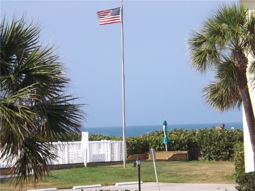 apt-h24-5400 Highway A1a, Vero Beach, FL, 32963-1095 | Card Image