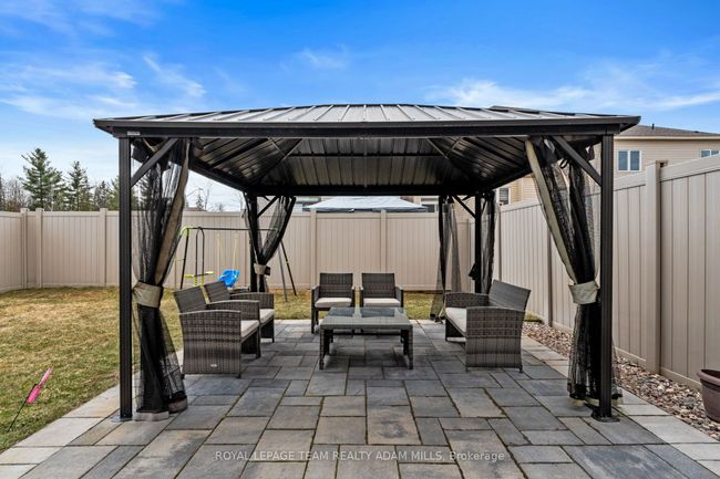 875 Stallion Cres, House other with 5 bedrooms, 4 bathrooms and 2 parking in Stittsville ON | Image 41
