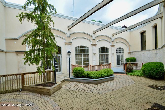 BUILDING | Image 10