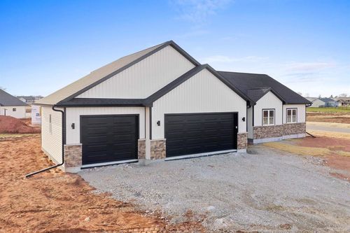 8347 Marlo Avenue, CLAYTON, WI, 54956 | Card Image