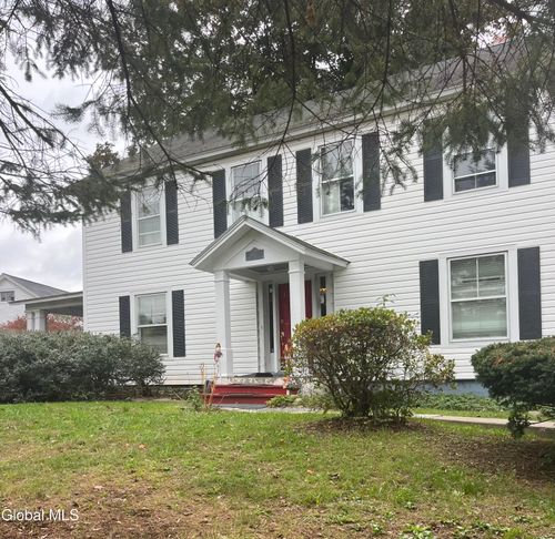 1532 Sunset Rd, Castleton-on-Hudson, NY, 12033-9577 | Card Image