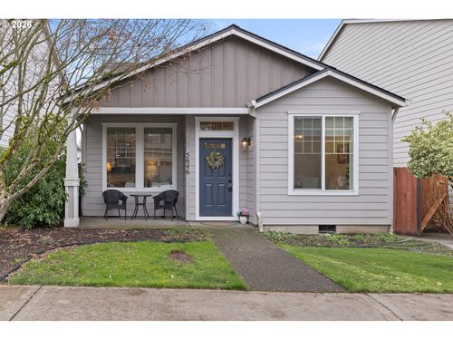 5646 K St, Washougal, WA, 98671-5122 | Card Image