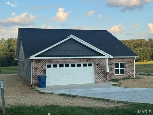 286 Redhead Ln, Poplar Bluff, MO, 63901-1578 | Card Image