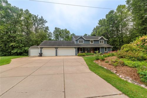 4916 760th Ave, Menomonie, WI, 54751-5841 | Card Image