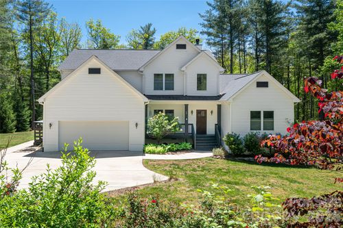 68 Sedgewood Ct, Fairview, NC, 28730-7743 | Card Image