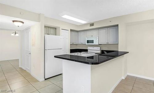 apt-106-1210 Wildwood Lakes Blvd, NAPLES, FL, 34104-5807 | Card Image