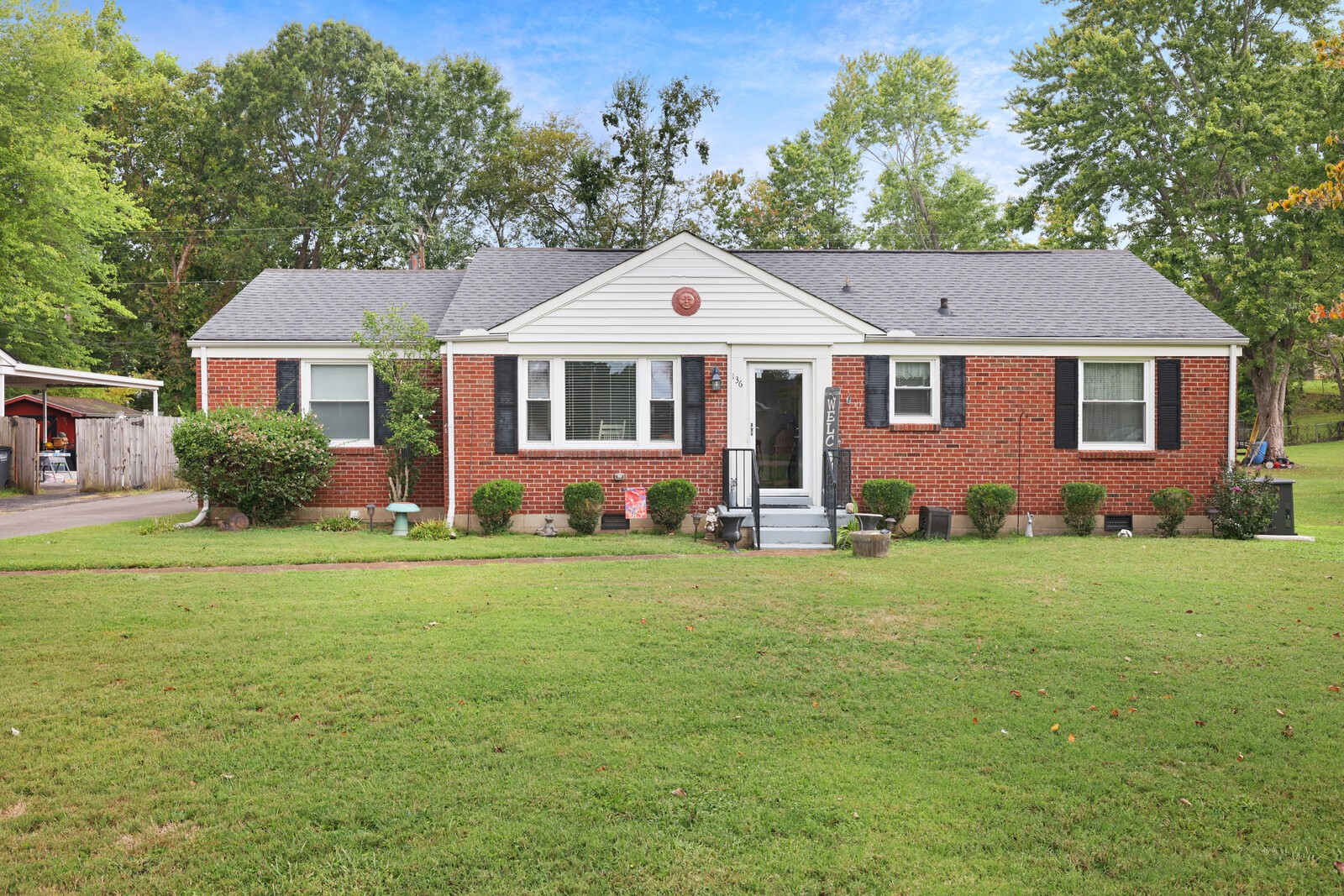 Allenwood Dr, Clarksville, TN 37043