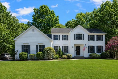 294 Sylvan Ct, Saunderstown, RI, 02874-1982 | Card Image