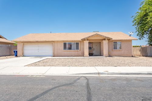 8678 E 25th St, Yuma, AZ, 85365-9076 | Card Image