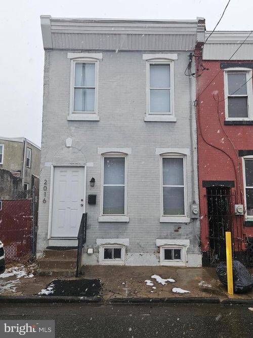 2016 N Leithgow St, PHILADELPHIA, PA, 19122-1519 | Card Image