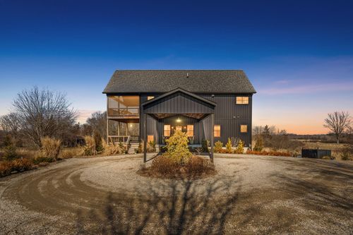 6364 126th Ave, Fennville, MI, 49408-9648 | Card Image