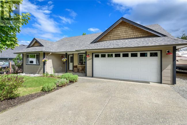 3353 Mill St, House other with 3 bedrooms, 2 bathrooms and 4 parking in Cumberland BC | Image 1