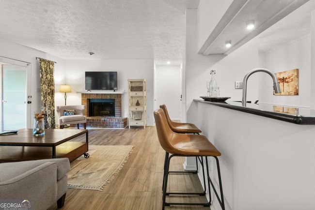 UNIT-911 - 911 Tuxworth Cir, Condo with 2 bedrooms, 1 bathrooms and 1 parking in Decatur GA | Image 5