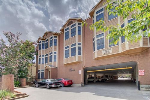apt-206-2802 Nueces St, Austin, TX, 78705-3731 | Card Image