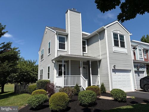 51 Kirkwood Dr, NEWTOWN, PA, 18940-1745 | Card Image