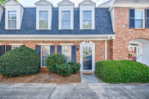 12 Palace Green Pl Nw, Atlanta, GA, 30318-1436 | Card Image