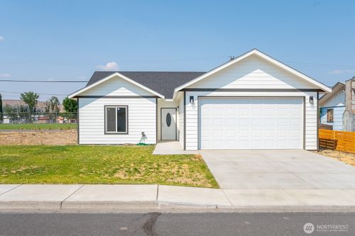 248 Pioneer Ave Se, Ephrata, WA, 98823-2217 | Card Image