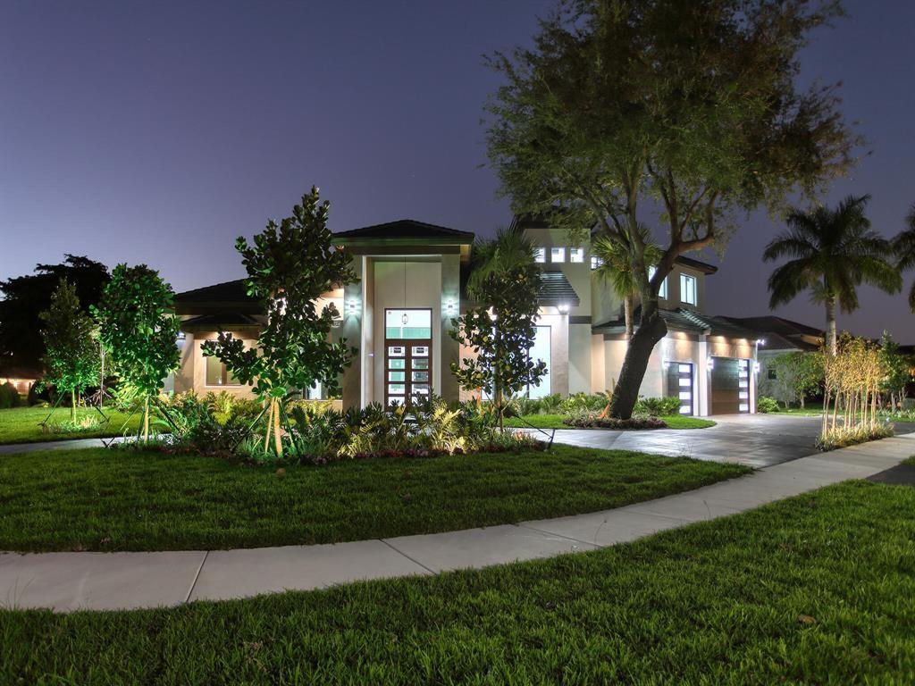 Deer Creek Trl, Deerfield Beach, FL 33442
