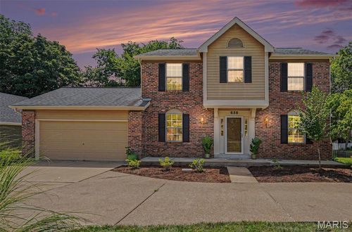 638 Old Ballwin Rd, Ballwin, MO, 63021-4877 | Card Image