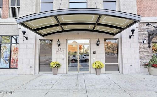 apt-5c-38 High Rock Ave, Saratoga Springs, NY, 12866-2468 | Card Image