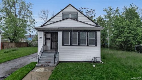 195 Stevens Ave, Buffalo, NY, 14215-3722 | Card Image