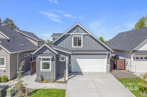 375 N Sauer River Ln, Eagle, ID, 83616-1019 | Card Image