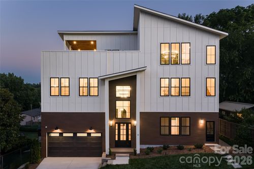6 Dailey Dr, Asheville, NC, 28801-3958 | Card Image