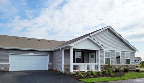 1075 Savannah Ln, Pingree Grove, IL, 60140-1600 | Card Image