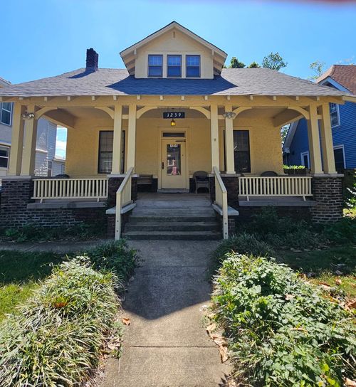 1239 Agnes Pl, Memphis, TN, 38104 | Card Image