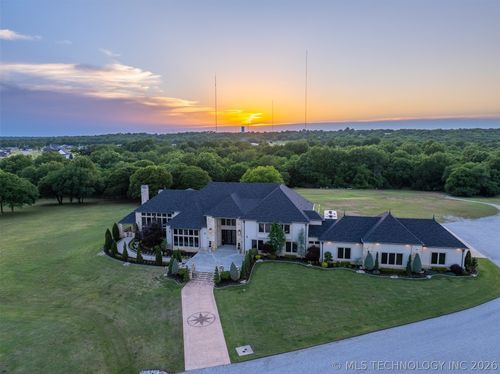 10286 S 305th East Ave, Coweta, OK, 74429-6804 | Card Image