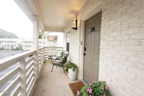 34-114 Ethel Cir, Ocean Springs, MS, 39564-3746 | Card Image