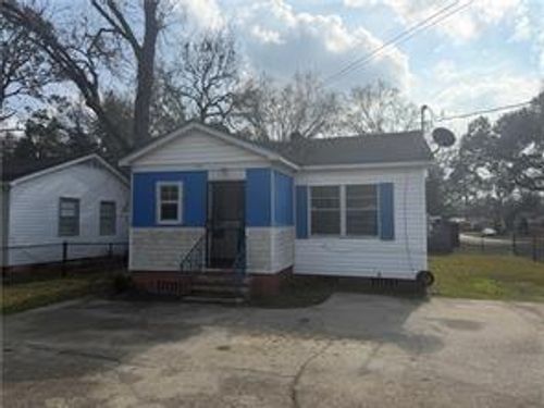 115 10th Ave, Chickasaw, AL, 36611-2706 | Card Image