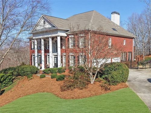 5283 Whitehaven Park Ln Se, Mableton, GA, 30126-5938 | Card Image