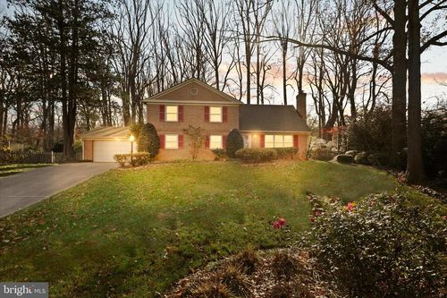 6543 Cedarwood Ct, FALLS CHURCH, VA, 22041-1011 | Card Image