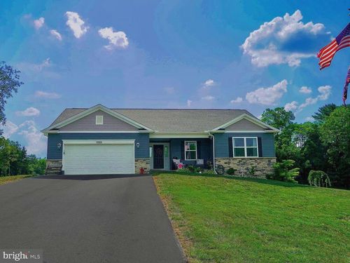 7613 Shenandoah Ct, BOONSBORO, MD, 21713-2446 | Card Image
