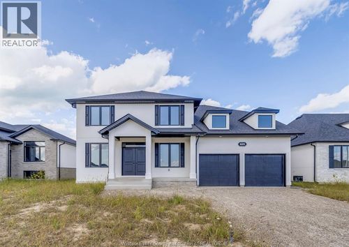 631 Summit St, Belle River, ON, N8L1P1 | Card Image