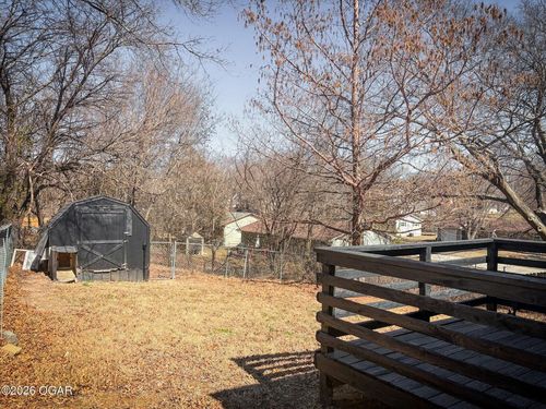 1604 Greenwood Blvd, Neosho, MO, 64850-1369 | Card Image