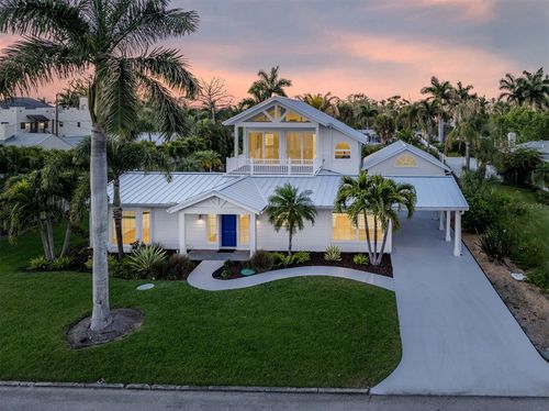 212 Sunrise Dr, NOKOMIS, FL, 34275-3137 | Card Image