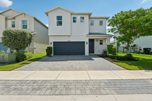 1910 Harding St, Lake Worth Beach, FL, 33460 | Card Image