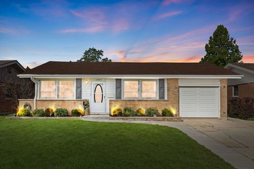 12828 Terrace Ln, Crestwood, IL, 60418-1115 | Card Image